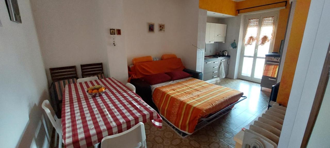 Casa Dei Nonni - Comodo Metro E Stadio Juve Turin Extérieur photo